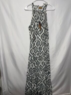 Skemo Gray & White Geometric Tiered Maxi Dressy Skirt